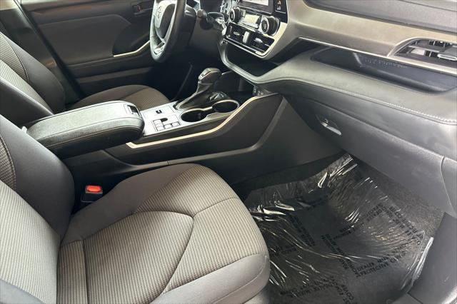 used 2023 Toyota Highlander car, priced at $35,981