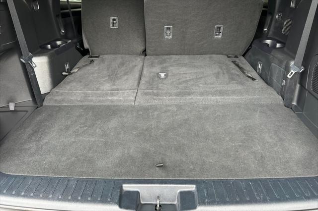 used 2023 Toyota Highlander car, priced at $35,981