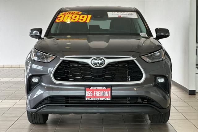 used 2023 Toyota Highlander car, priced at $35,981