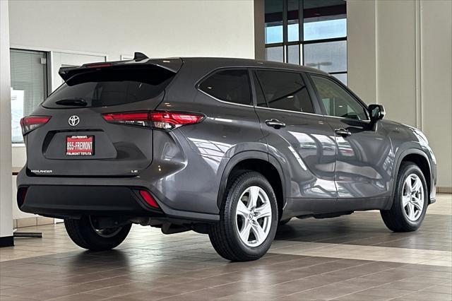 used 2023 Toyota Highlander car, priced at $35,981