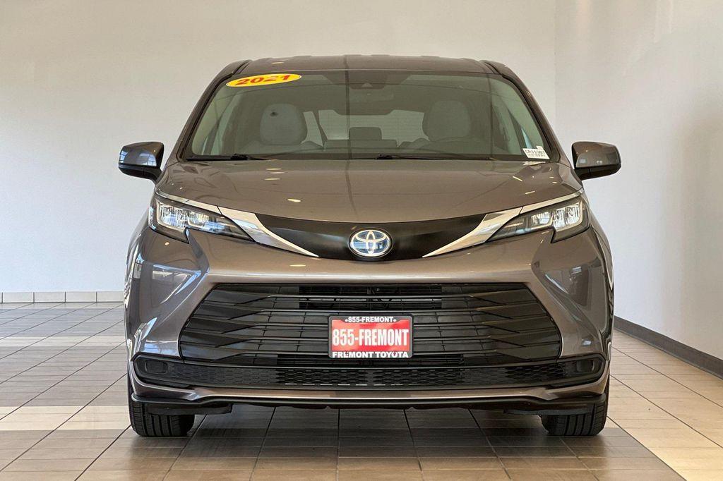 used 2021 Toyota Sienna car, priced at $33,861