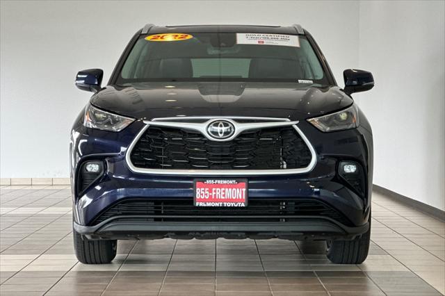 used 2022 Toyota Highlander car, priced at $37,999