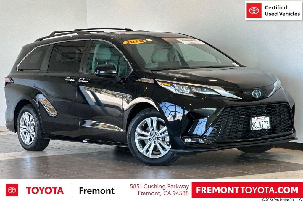 used 2022 Toyota Sienna car, priced at $50,981