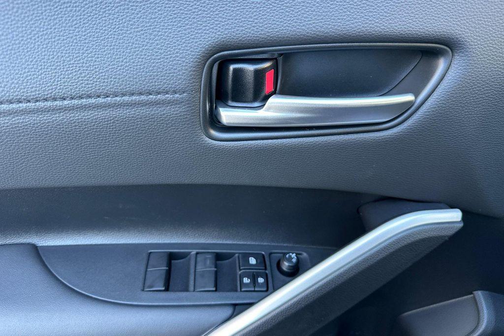 new 2025 Toyota Corolla Cross car, priced at $32,983