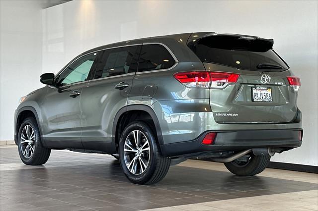 used 2019 Toyota Highlander car, priced at $24,991