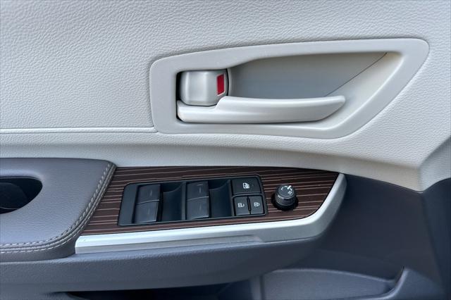 used 2023 Toyota Sienna car, priced at $44,981