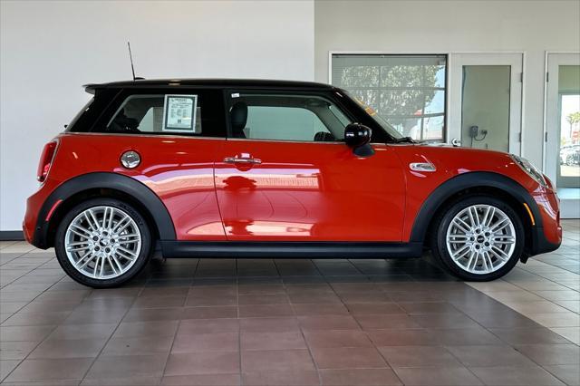 used 2021 MINI Hardtop car, priced at $14,991