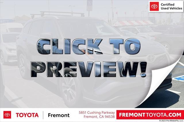 used 2022 Toyota Highlander car, priced at $39,981