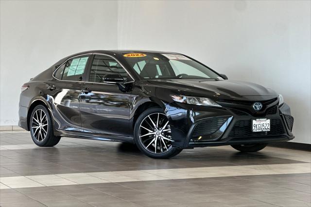 used 2024 Toyota Camry Hybrid car, priced at $31,991