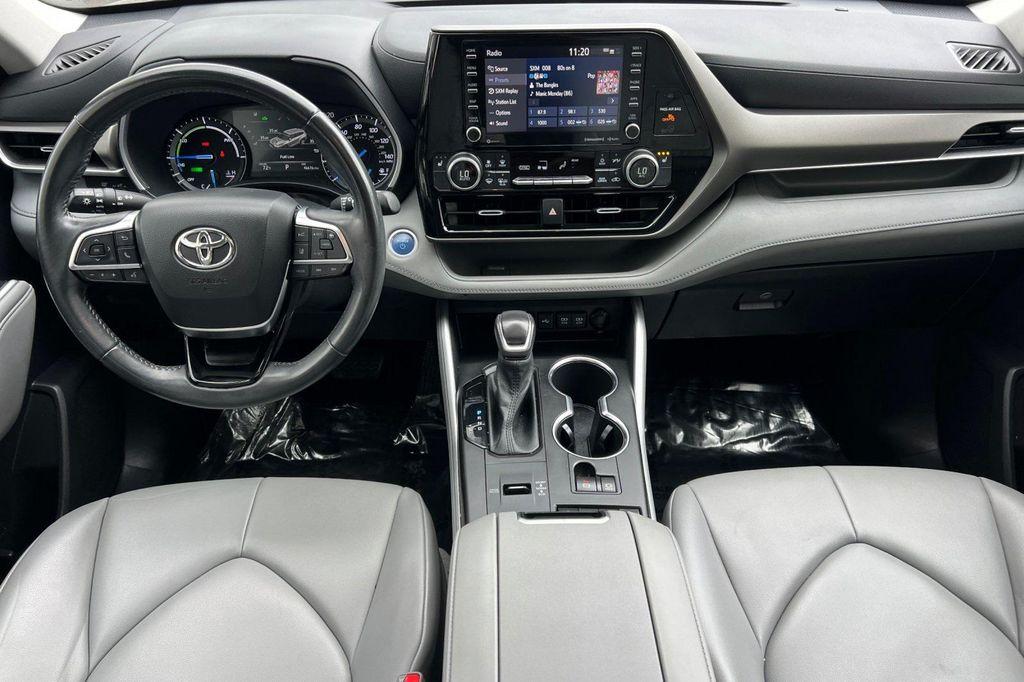 used 2021 Toyota Highlander Hybrid car, priced at $39,581