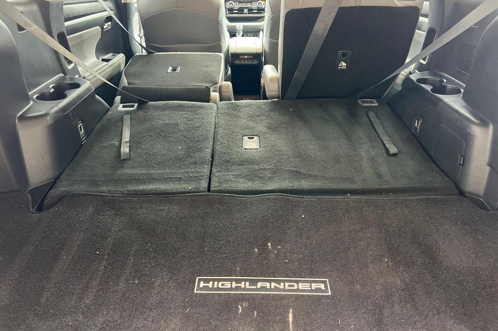 used 2021 Toyota Highlander Hybrid car, priced at $39,581