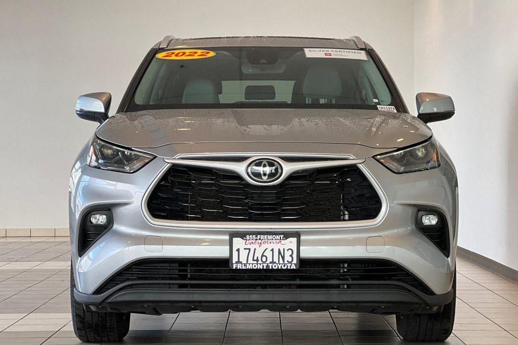 used 2022 Toyota Highlander car, priced at $30,971