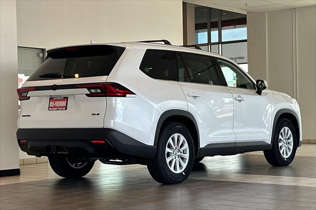 new 2025 Toyota Grand Highlander Hybrid car, priced at $51,048