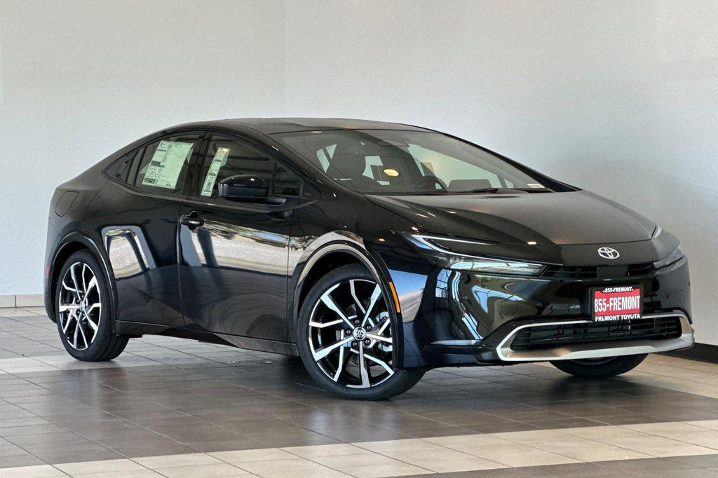 new 2026 Toyota Prius Plug-In Hybrid car, priced at $39,138