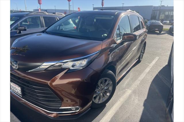 used 2022 Toyota Sienna car, priced at $44,991