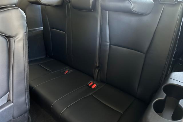 new 2025 Toyota Highlander car, priced at $54,945