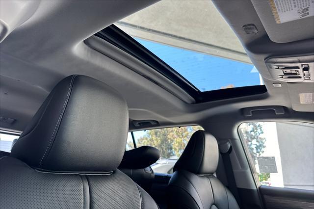 new 2025 Toyota Highlander car, priced at $54,945