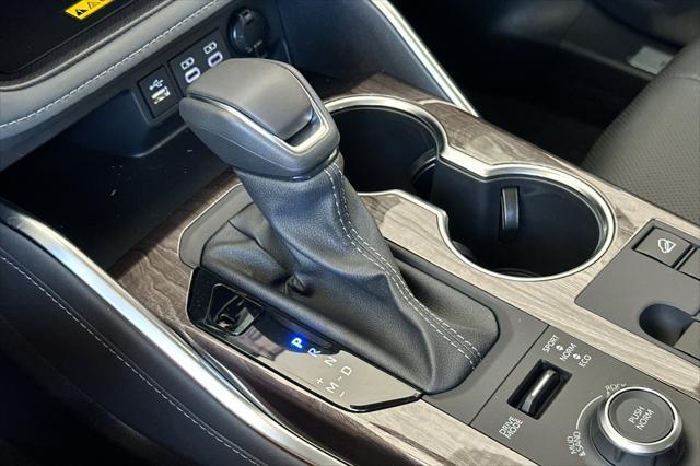new 2025 Toyota Highlander car, priced at $54,945