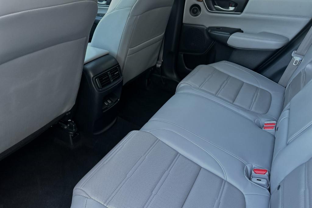 used 2019 Honda CR-V car, priced at $27,891