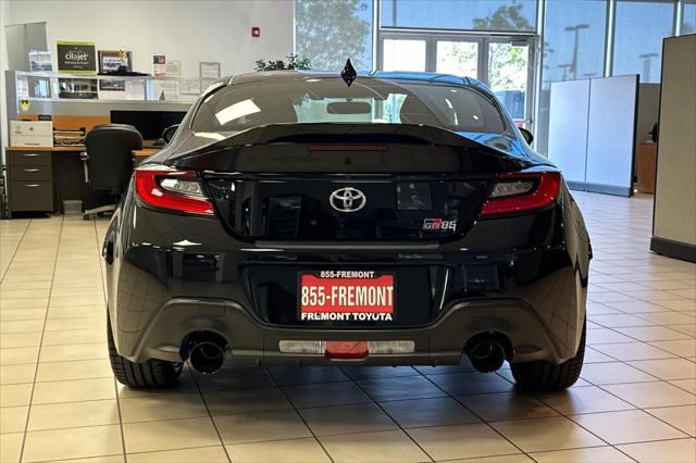 new 2025 Toyota GR86 car, priced at $39,618