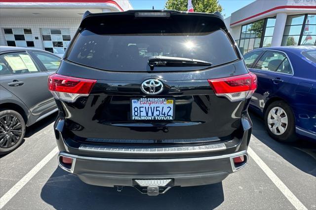 used 2018 Toyota Highlander car, priced at $29,981