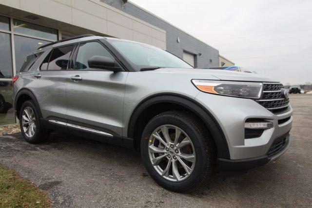 new 2024 Ford Explorer car, priced at $50,090