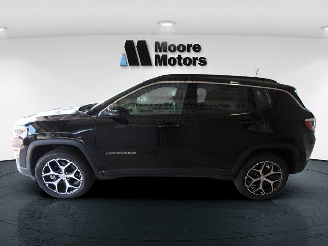 new 2024 Jeep Compass car, priced at $34,011