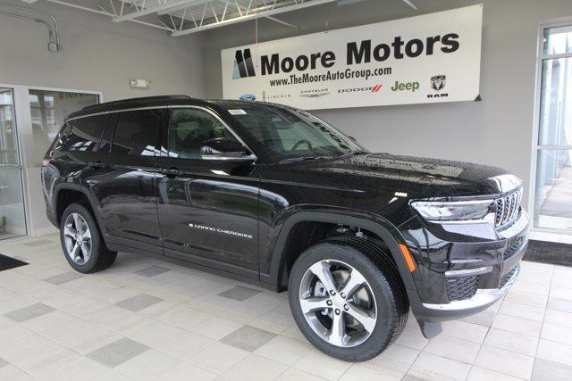 new 2024 Jeep Grand Cherokee L car, priced at $54,402