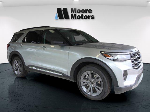 new 2025 Ford Explorer car, priced at $49,580