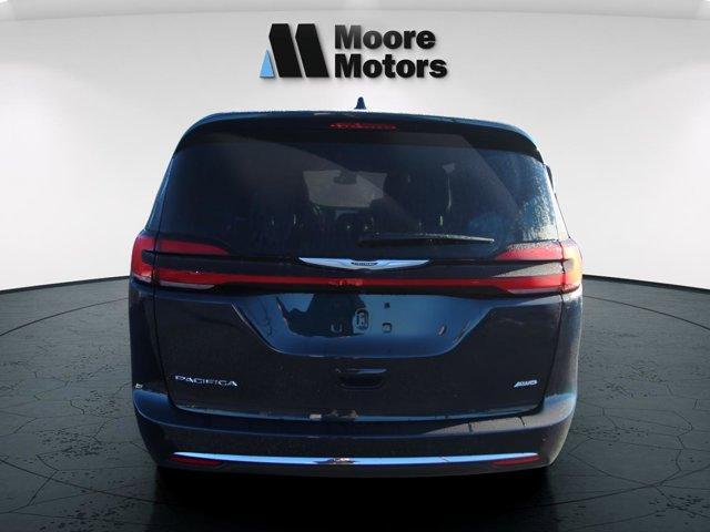 new 2025 Chrysler Pacifica car, priced at $44,508