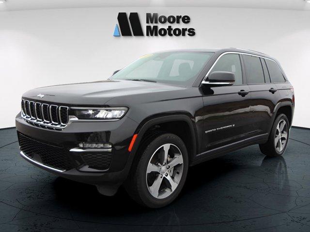 used 2023 Jeep Grand Cherokee car, priced at $36,495