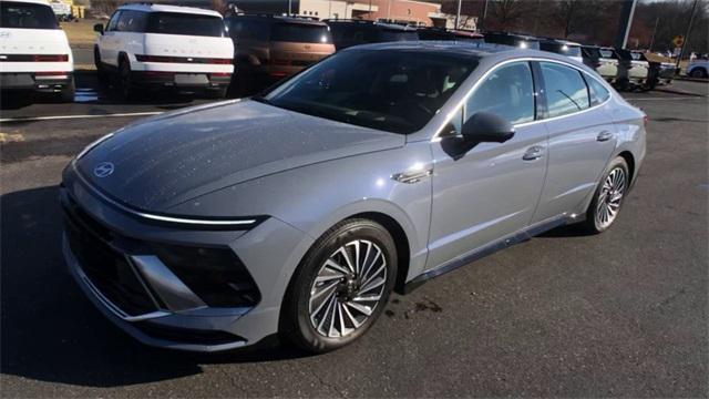 new 2024 Hyundai Sonata Hybrid car, priced at $38,940