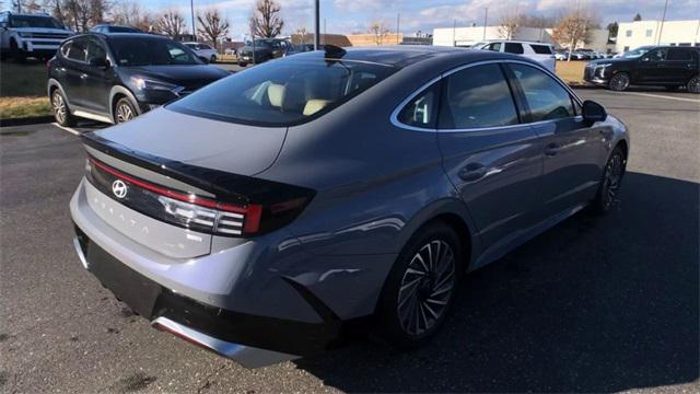 new 2024 Hyundai Sonata Hybrid car, priced at $38,940