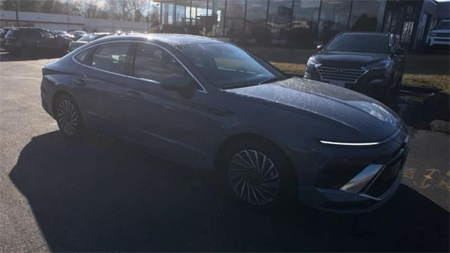 new 2024 Hyundai Sonata Hybrid car, priced at $38,940