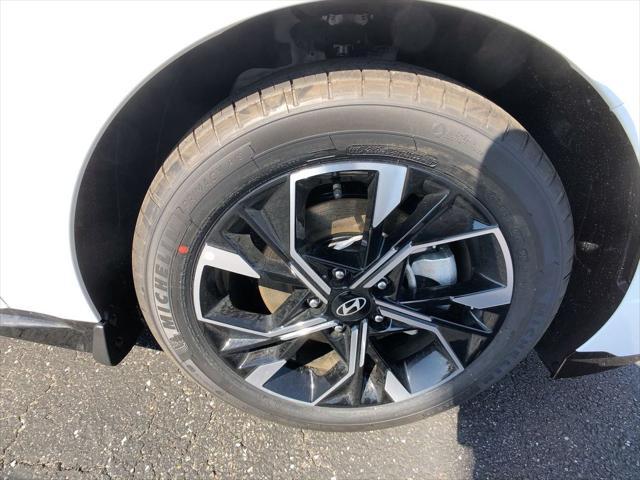 new 2025 Hyundai Sonata car
