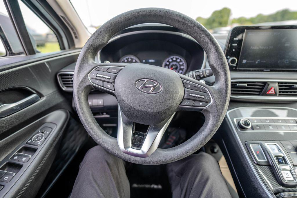 used 2022 Hyundai Santa Fe car, priced at $25,595