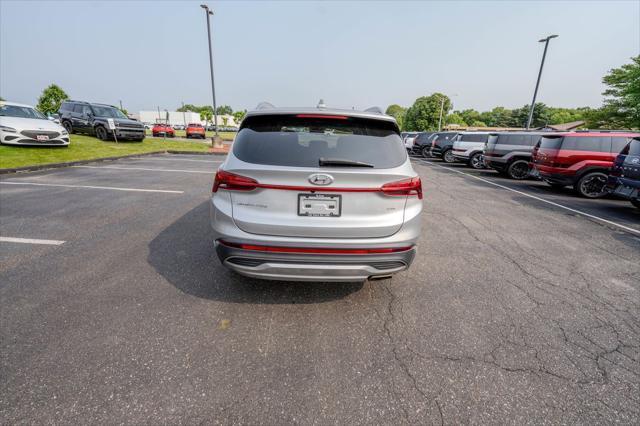used 2022 Hyundai Santa Fe car, priced at $25,995