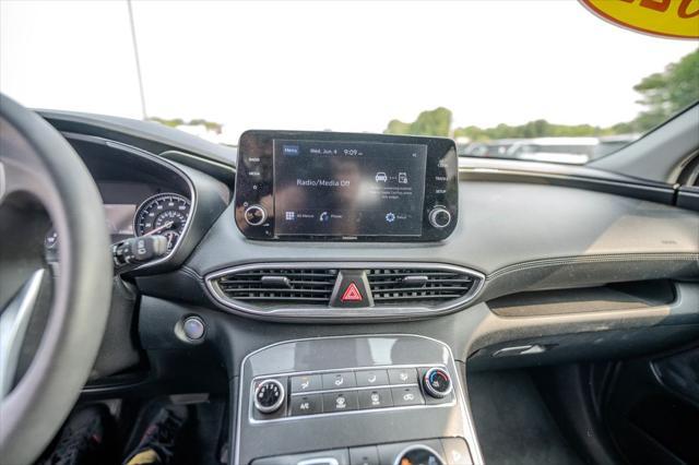 used 2022 Hyundai Santa Fe car, priced at $25,995