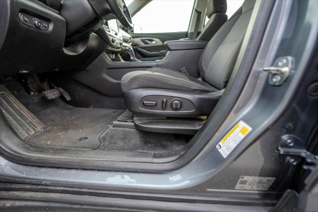 used 2020 Chevrolet Traverse car, priced at $22,395