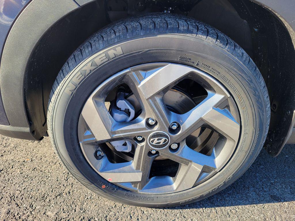 new 2025 Hyundai Venue car, priced at $25,320