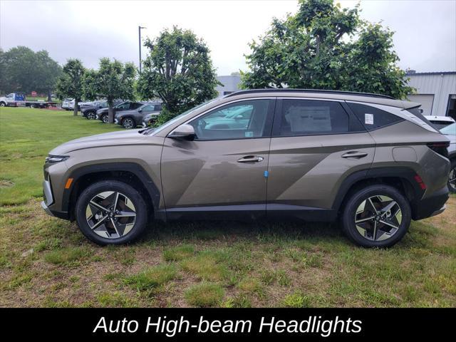 new 2025 Hyundai TUCSON Hybrid car, priced at $38,404