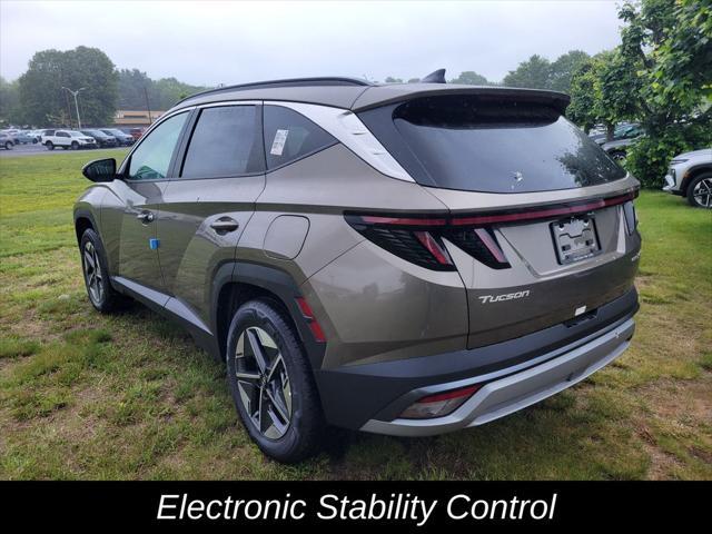new 2025 Hyundai TUCSON Hybrid car, priced at $38,404