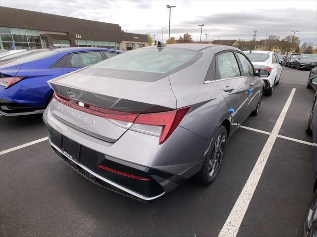 new 2025 Hyundai Elantra car