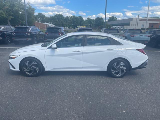 used 2024 Hyundai Elantra car, priced at $22,986