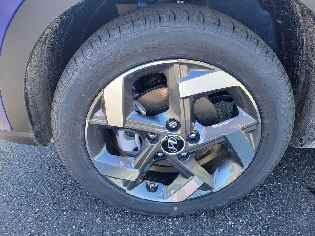 new 2025 Hyundai Venue car, priced at $25,270