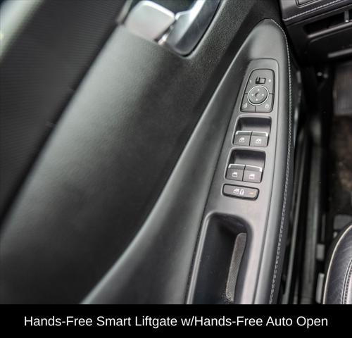used 2022 Hyundai Santa Fe car, priced at $25,250