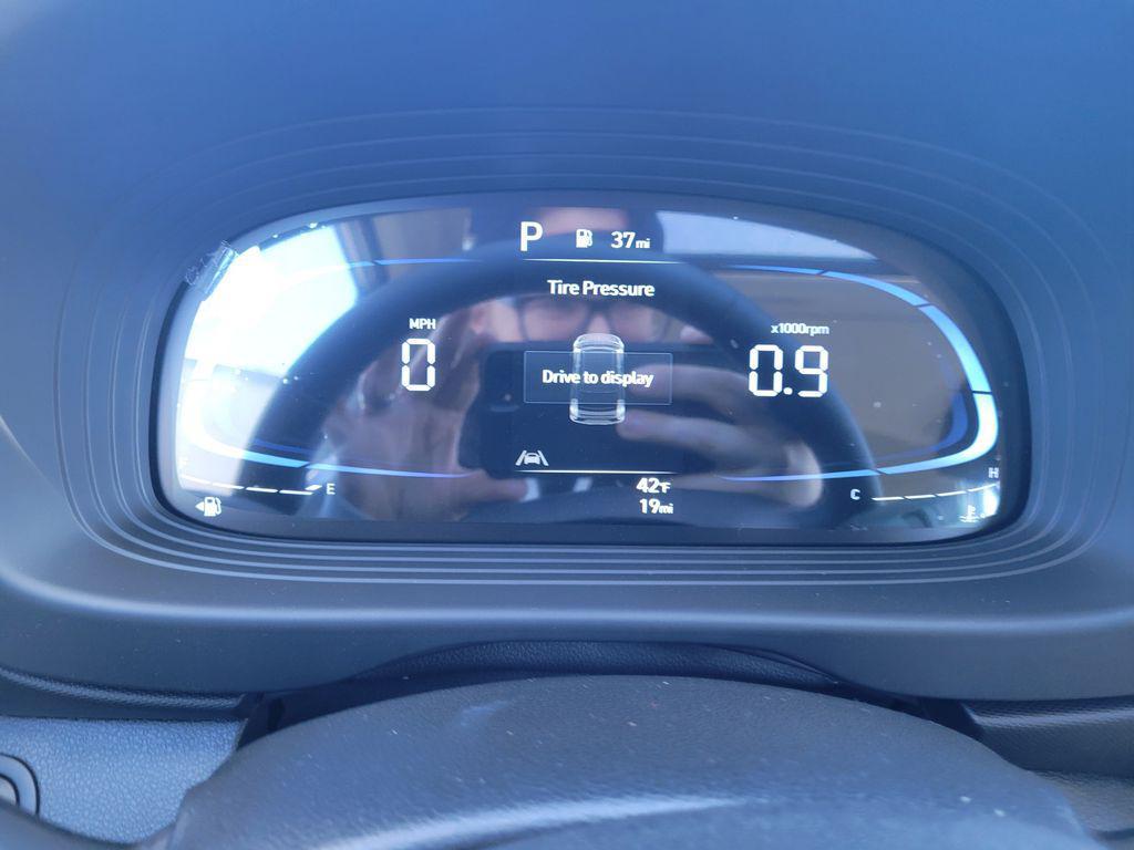 new 2025 Hyundai Venue car, priced at $24,080