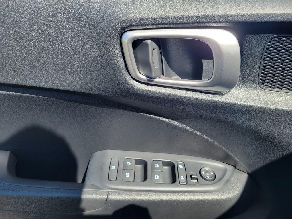 new 2025 Hyundai Venue car, priced at $24,080