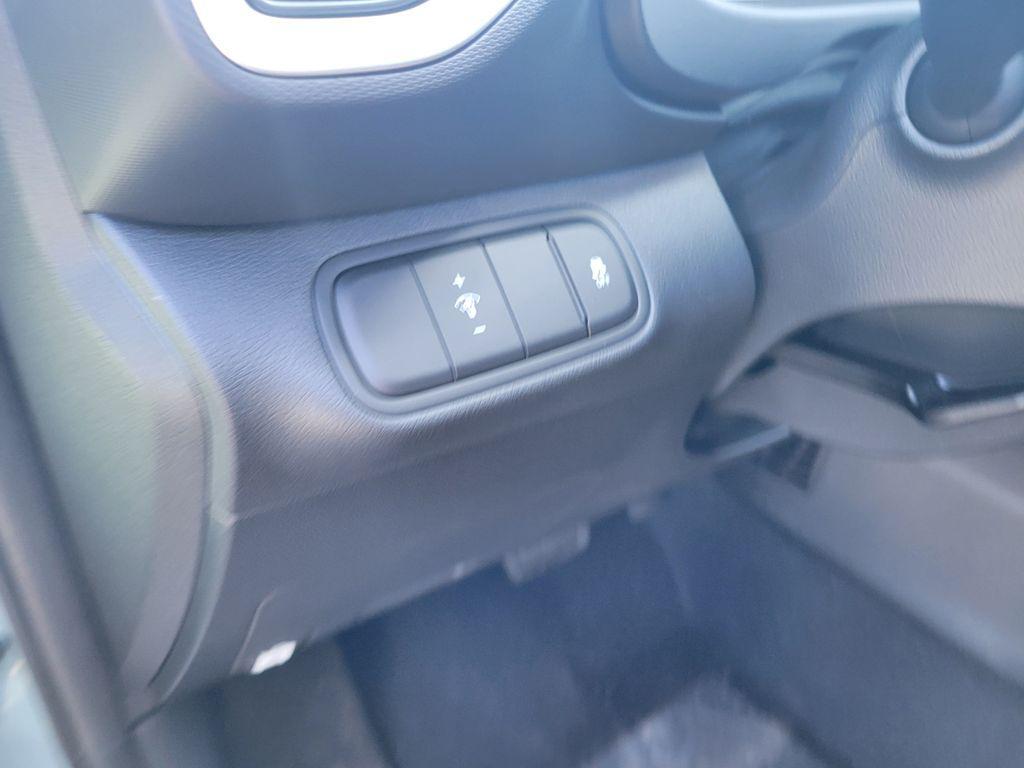 new 2025 Hyundai Venue car, priced at $24,080