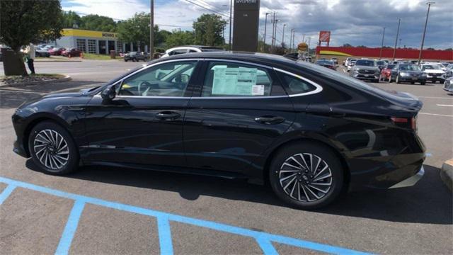 new 2024 Hyundai Sonata Hybrid car, priced at $38,920